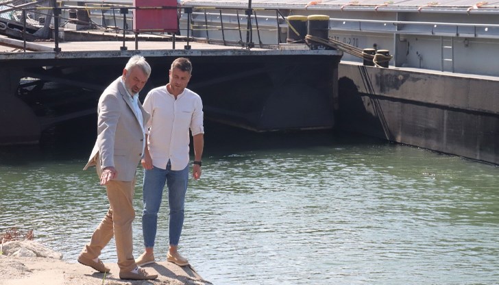 Предприети са мерки за наблюдение на критичните участъци по поречието на Дунав в Русенска област Предприети са мерки за наблюдение на критичните участъци по поречието на Дунав в Русенска област