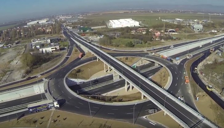 Спор между Общината и АПИ за поддръжката на Околовръстния път Спор между Общината и АПИ за поддръжката на Околовръстния път