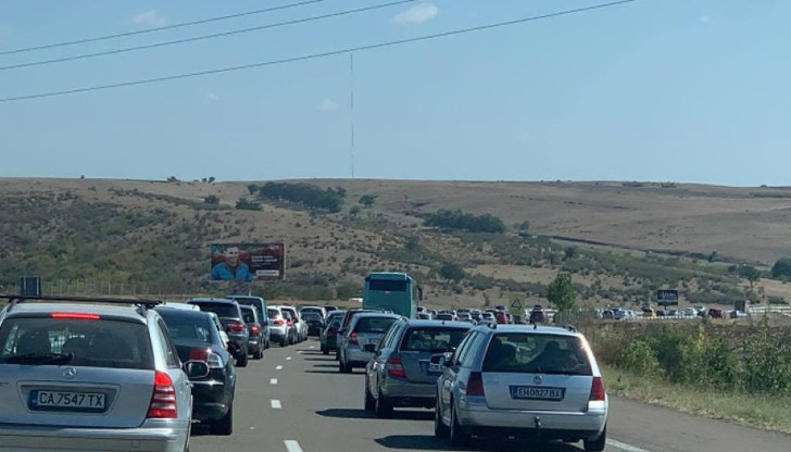 Очевидци съобщават за произшествия на 99-ия, 97-ия и 96-ия километър Очевидци съобщават за произшествия на 99-ия, 97-ия и 96-ия километър