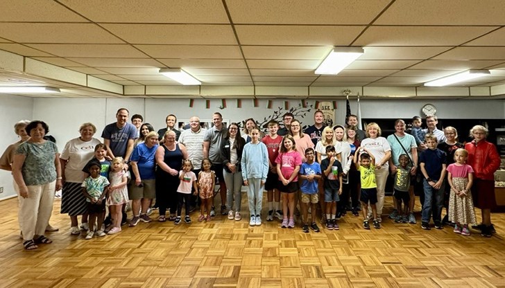 Присъстващите гледаха видео, в което беше представена България Присъстващите гледаха видео, в което беше представена България