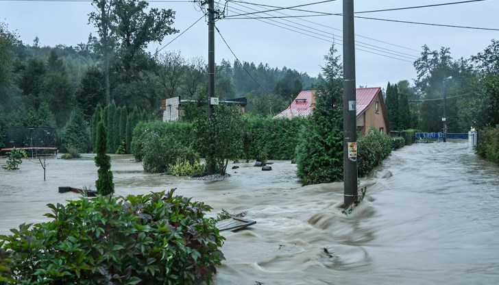2 милиона европейци са засегнати от наводненията 2 милиона европейци са засегнати от наводненията