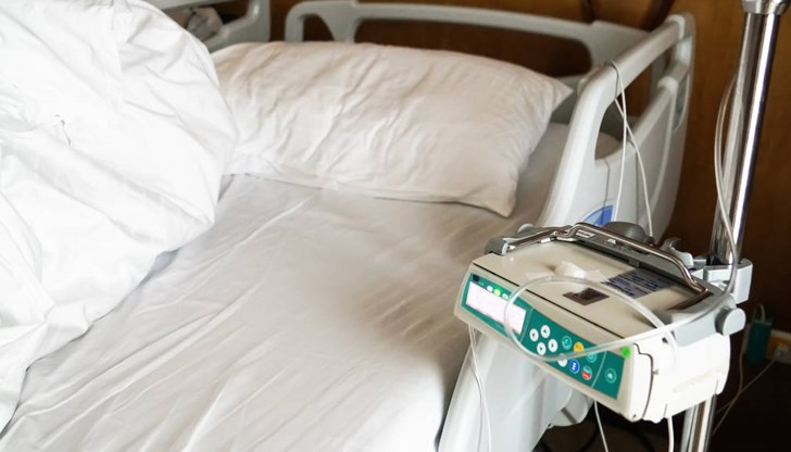 Националната здравна служба е на колене Националната здравна служба е на колене