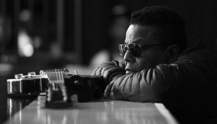 Предполага се, че основателят на Jackson 5 и по-голям брат на Майкъл Джексън е получил сърдечен удар Предполага се, че основателят на Jackson 5 и по-голям брат на Майкъл Джексън е получил сърдечен удар