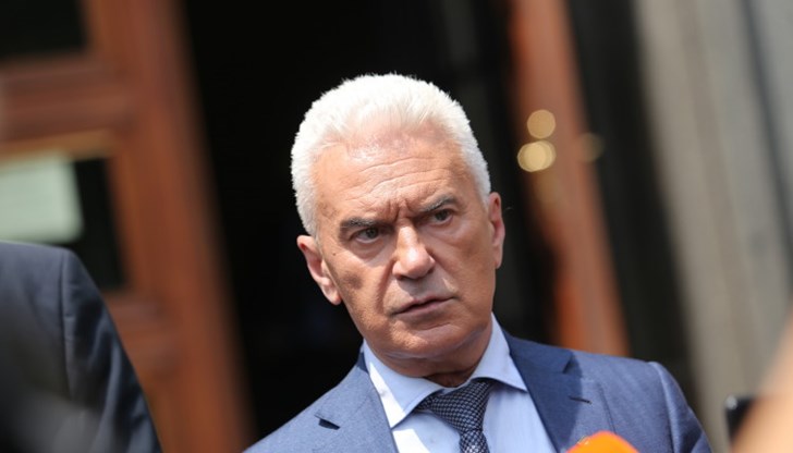 Не съм конкурент на новите партии, а техен предшественик, заявява лидерът на "Атака" Не съм конкурент на новите партии, а техен предшественик, заявява лидерът на "Атака"