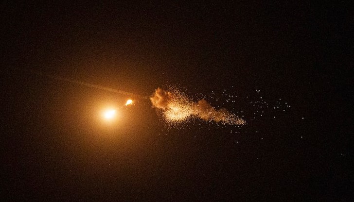 Запорожие под обстрел, жителите са призовани да се укрият в убежища Запорожие под обстрел, жителите са призовани да се укрият в убежища