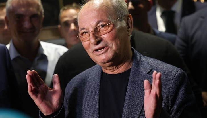 Лидерска битка: Доган се изправя срещу кмета на ДПС в Кърджали Лидерска битка: Доган се изправя срещу кмета на ДПС в Кърджали