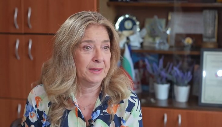 Трябва да работя до гроб, за да ми дадат 200 лева Трябва да работя до гроб, за да ми дадат 200 лева