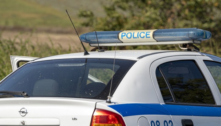 Предстои брифинг от началника на "Охранителна полиция" Предстои брифинг от началника на "Охранителна полиция"