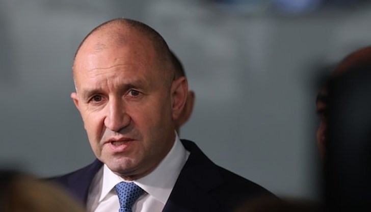 Президентът на България отдаде почит на Кирил Маричков Президентът на България отдаде почит на Кирил Маричков