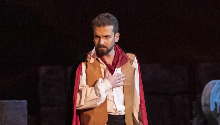 Русенската опера представя шедьовъра на Верди с впечатляващ звезден състав Русенската опера представя шедьовъра на Верди с впечатляващ звезден състав