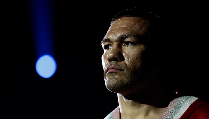 Българският боксьор ще се изправи срещу Махмуд Чар на 7 декември Българският боксьор ще се изправи срещу Махмуд Чар на 7 декември