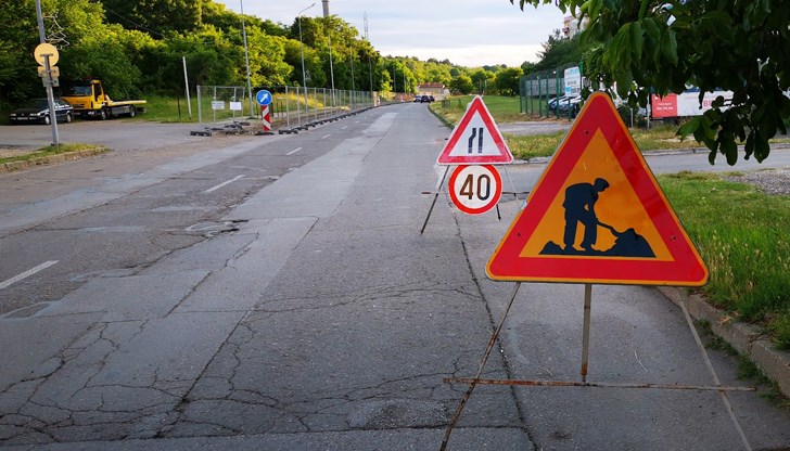 Свързват улица "Изола планина" с булевард "Васил Левски" Свързват улица "Изола планина" с булевард "Васил Левски"