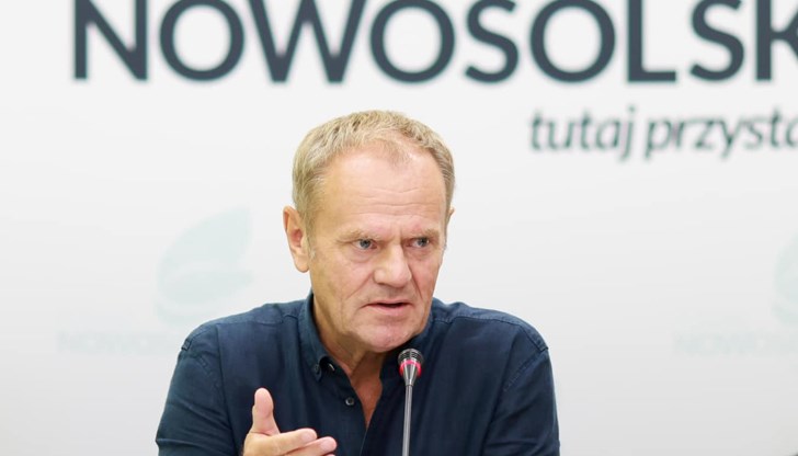 Доналд Туск предлага временно спиране на правото на убежище след напрежението по границата с Беларус Доналд Туск предлага временно спиране на правото на убежище след напрежението по границата с Беларус