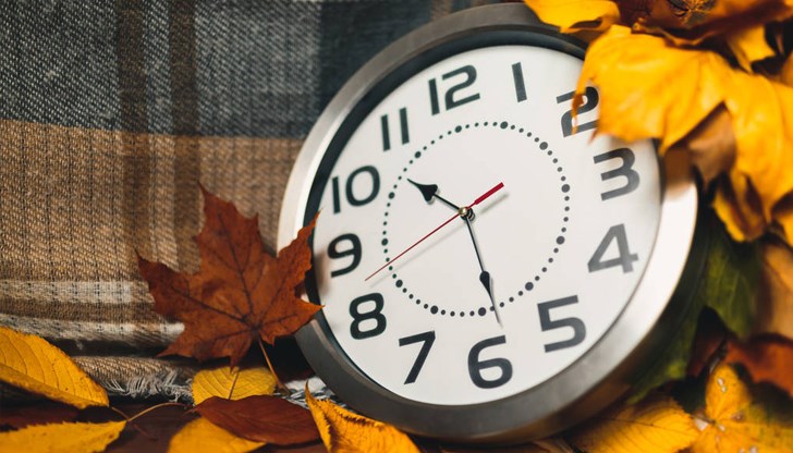 Преместихме часовниците с 60 минути назад Преместихме часовниците с 60 минути назад