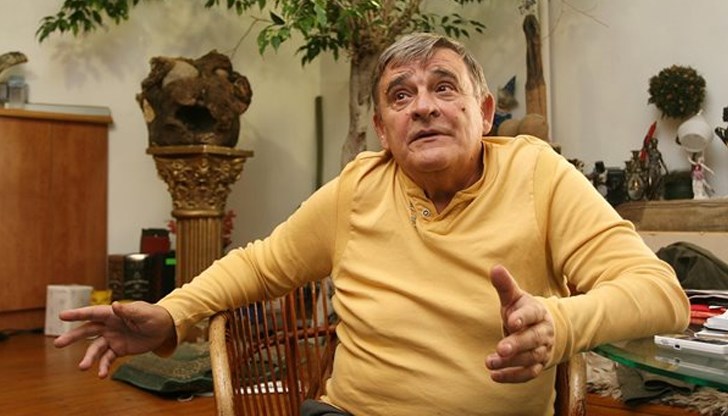 Сега съм с патерици, разказа режисьорът Сега съм с патерици, разказа режисьорът