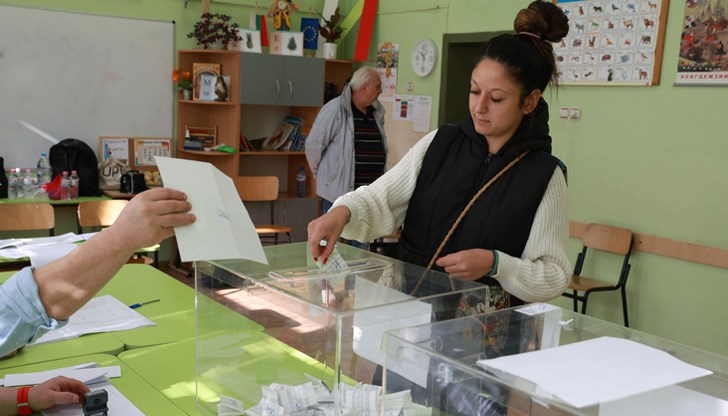 4% по-висока избирателна активност спрямо предходните избори в русенско 4% по-висока избирателна активност спрямо предходните избори в русенско