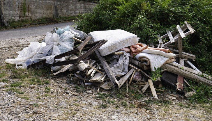 Възрастна италианка за малко да изгуби спестяванията си заради недоразумение Възрастна италианка за малко да изгуби спестяванията си заради недоразумение