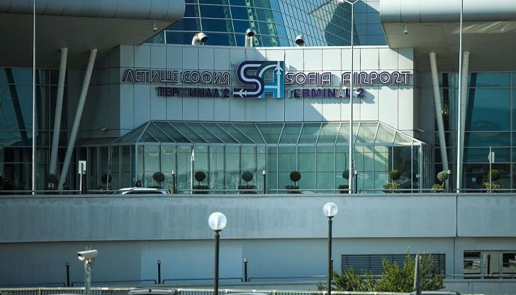 Граничари го спипаха преди качването на самолета Граничари го спипаха преди качването на самолета