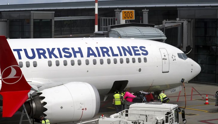 Самолетът е бил на път от Сиатъл за Истанбул, когато се случва инцидентът Самолетът е бил на път от Сиатъл за Истанбул, когато се случва инцидентът