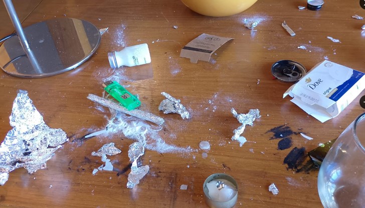 Сцената, която се вижда на кадрите, повдига множество въпроси Сцената, която се вижда на кадрите, повдига множество въпроси