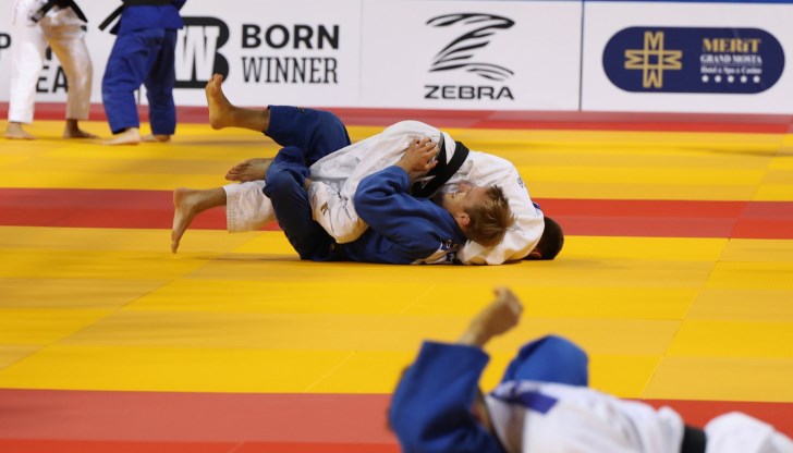 Цветелин Мартинов триумфира в Словения