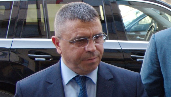 Атанас Илков: Действаме превантивно и координирано Атанас Илков: Действаме превантивно и координирано