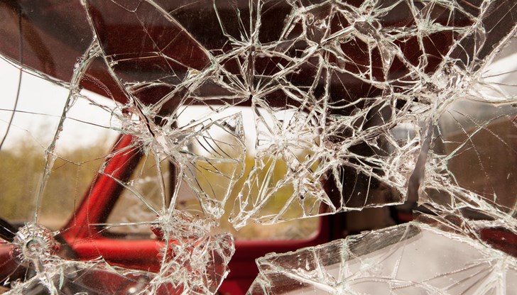 Товарен камион катастрофира в района на село Въглевци Товарен камион катастрофира в района на село Въглевци