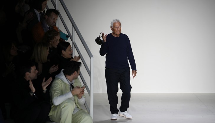 Дизайнерът няма деца, които да наследят компанията му Дизайнерът няма деца, които да наследят компанията му