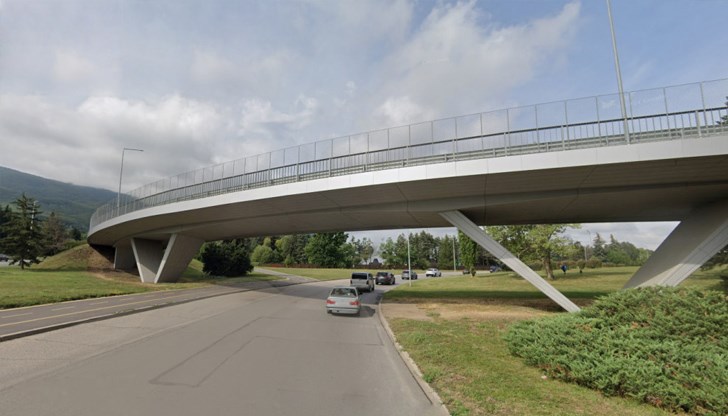 Спор между институциите забавя отварянето на ключово пътно съоръжение в София Спор между институциите забавя отварянето на ключово пътно съоръжение в София