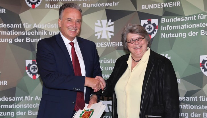 България подписа ключово споразумение за модерна противовъздушна отбрана