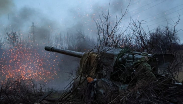 Пожар обхвана стратегическото руско съоръжение след удара Пожар обхвана стратегическото руско съоръжение след удара