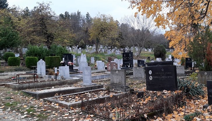 Двойно по-скъпи стават гробните места за вечни времена Двойно по-скъпи стават гробните места за вечни времена