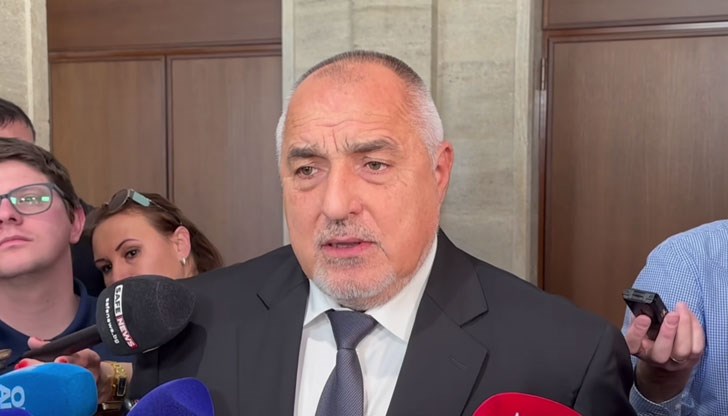 Защо Бойко Борисов бърза да прекрати мандата на този Парламент?