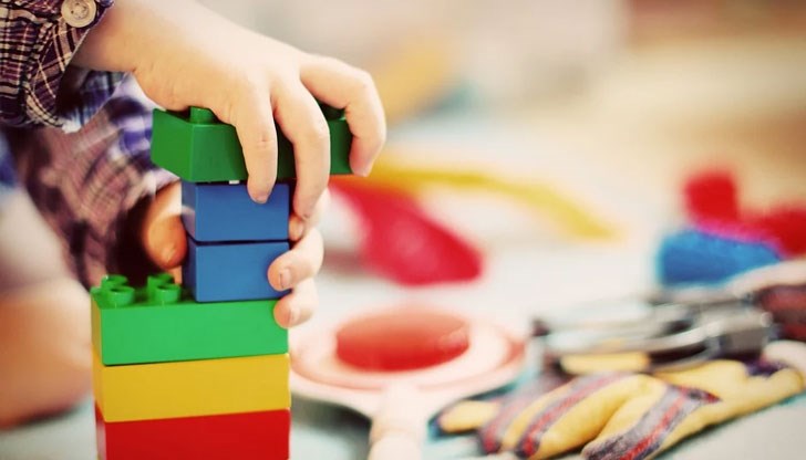 Обвинените педагожки са приети по спешност в болница Обвинените педагожки са приети по спешност в болница