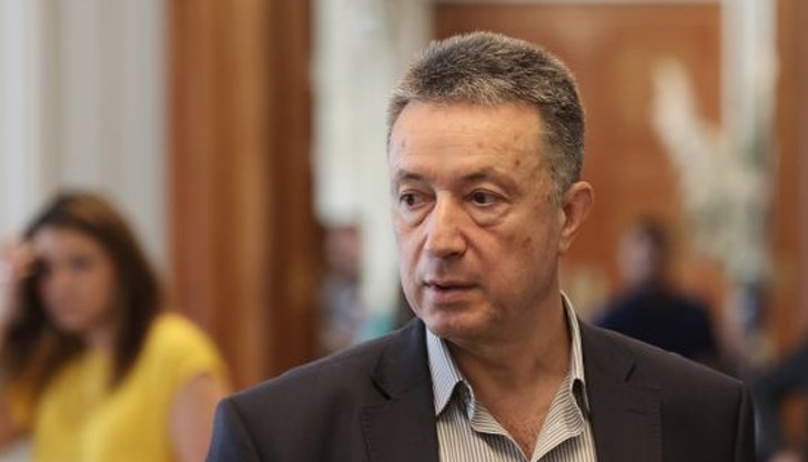 Това е нужно, за да се направят точните заключения, обясни конституционният съдия Това е нужно, за да се направят точните заключения, обясни конституционният съдия