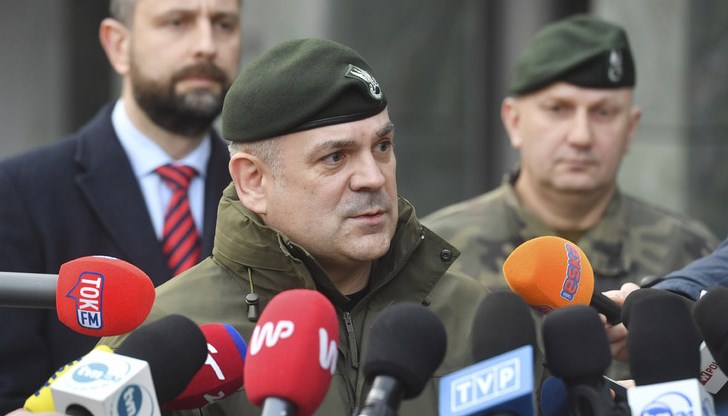 Полша призовава за засилена отбранителна подготовка Полша призовава за засилена отбранителна подготовка