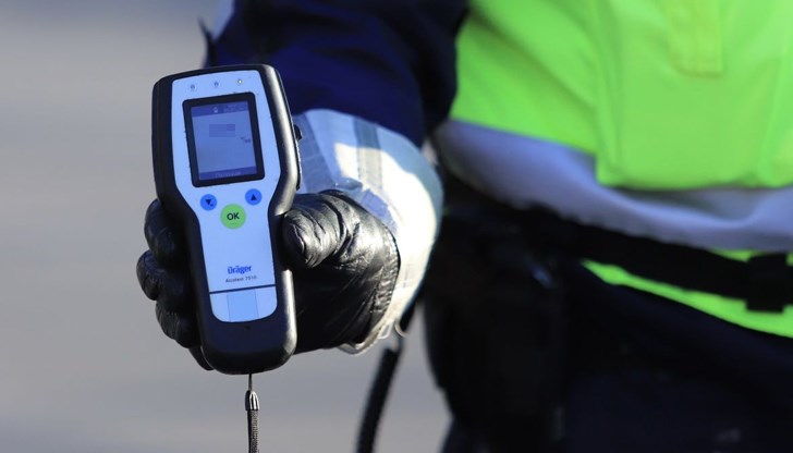 Мъжът е отказал да даде проби в УМБАЛ "Канев" за алкохол и наркотици Мъжът е отказал да даде проби в УМБАЛ "Канев" за алкохол и наркотици