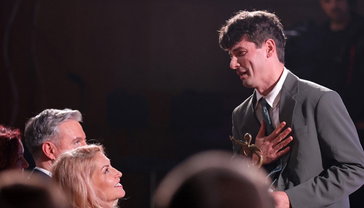 Веселин Диманов: Тази награда задължава да се водят битки за културата Веселин Диманов: Тази награда задължава да се водят битки за културата