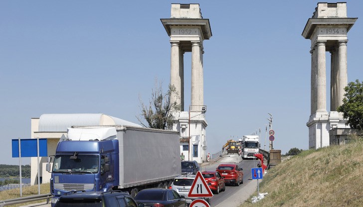 ФРОНТЕКС ще инспектира граничния пункт Русе - Гюргево днес ФРОНТЕКС ще инспектира граничния пункт Русе - Гюргево днес
