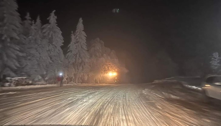 Аварирали автобуси създават допълнителни рискове за пътуващите Аварирали автобуси създават допълнителни рискове за пътуващите