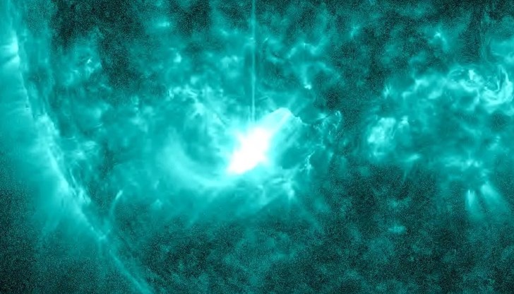 НАСА предупреждава за геомагнитни смущения НАСА предупреждава за геомагнитни смущения