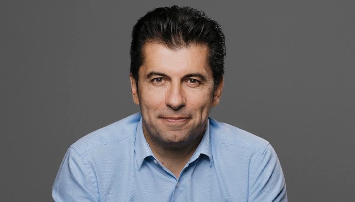 Бившият премиер критикува опитите за политически дивиденти от украинската трагедия Бившият премиер критикува опитите за политически дивиденти от украинската трагедия