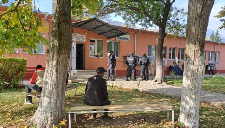 Обвиненият в присвояване онколог остава под домашен арест Обвиненият в присвояване онколог остава под домашен арест