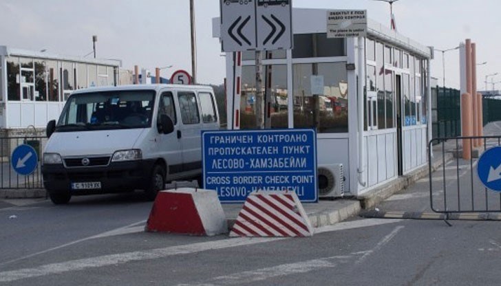 Шофьорът на камиона е задържан при опит да премине границата Шофьорът на камиона е задържан при опит да премине границата