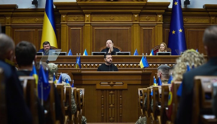 Украинският президент представи план за укрепване на отбраната Украинският президент представи план за укрепване на отбраната