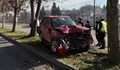 Тежка катастрофа в Кюстендил: Шофьор без колан се блъсна в дърво