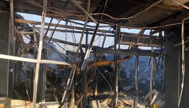 Силни експлозии отекнаха минути след обявяването на тревогата