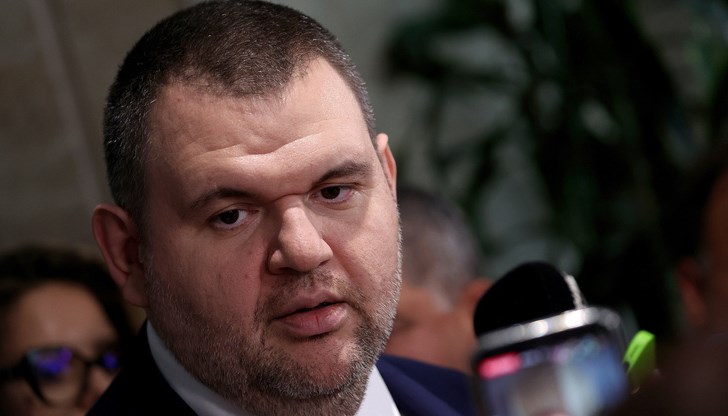 Решението е взето след дебат в "ДПС - Ново начало" Решението е взето след дебат в "ДПС - Ново начало"