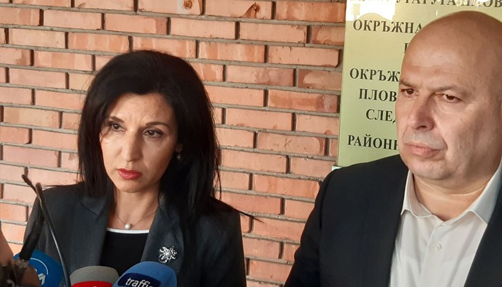 Престъпната група е действала в продължение на 5 години, използвайки фалшиви документи