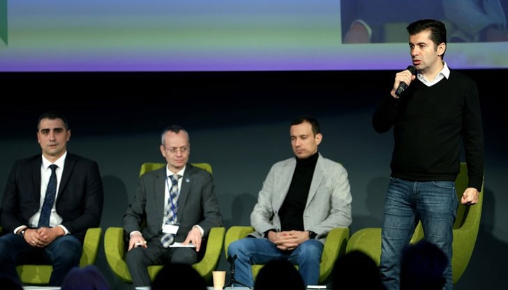 "Продължаваме Промяната" проведе национална среща с новоизбраните кметове и общински съветници "Продължаваме Промяната" проведе национална среща с новоизбраните кметове и общински съветници